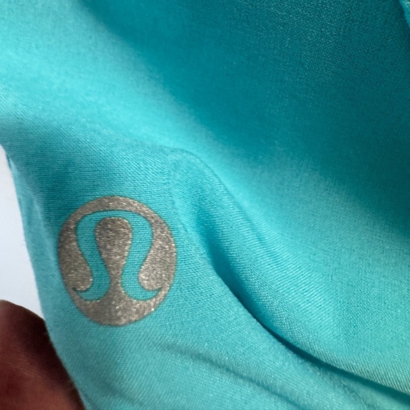 Lululemon Run: Featherweight Singlet - Picture 6 of 8